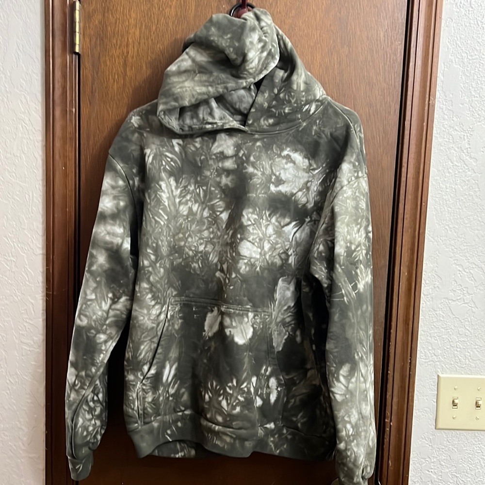 Talentless hoodie, size XL, NWOT, unisex